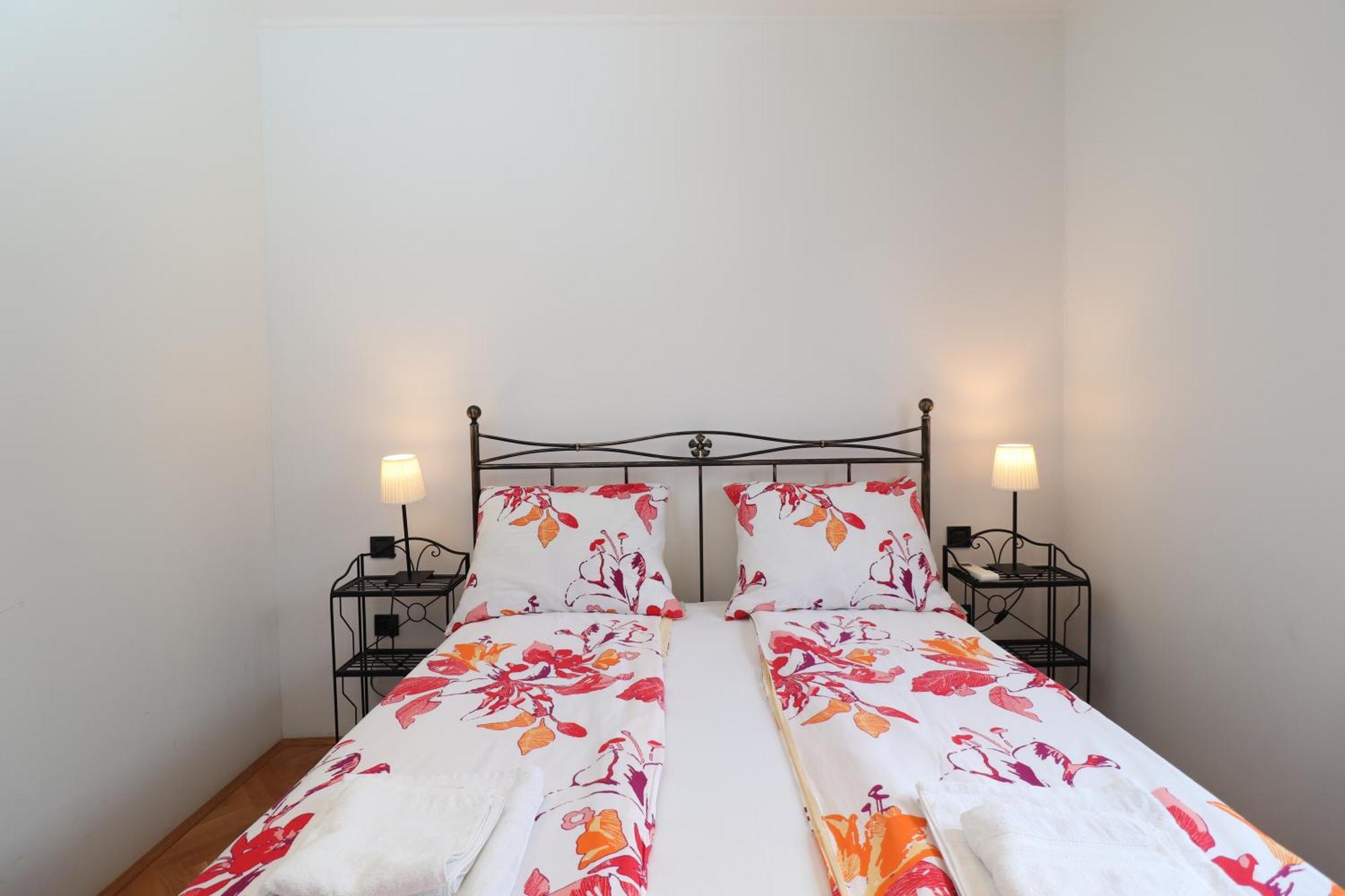 White Wings Apartamento Lovran Exterior foto